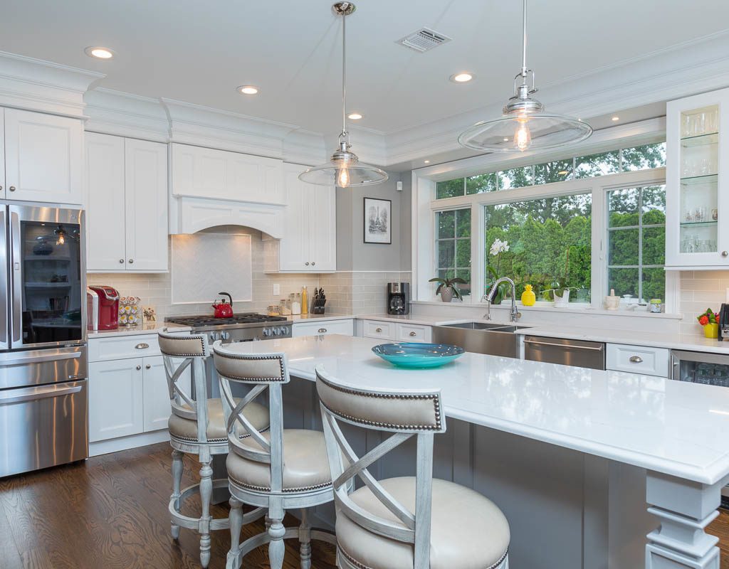 split-level renovation contractors suffolk county